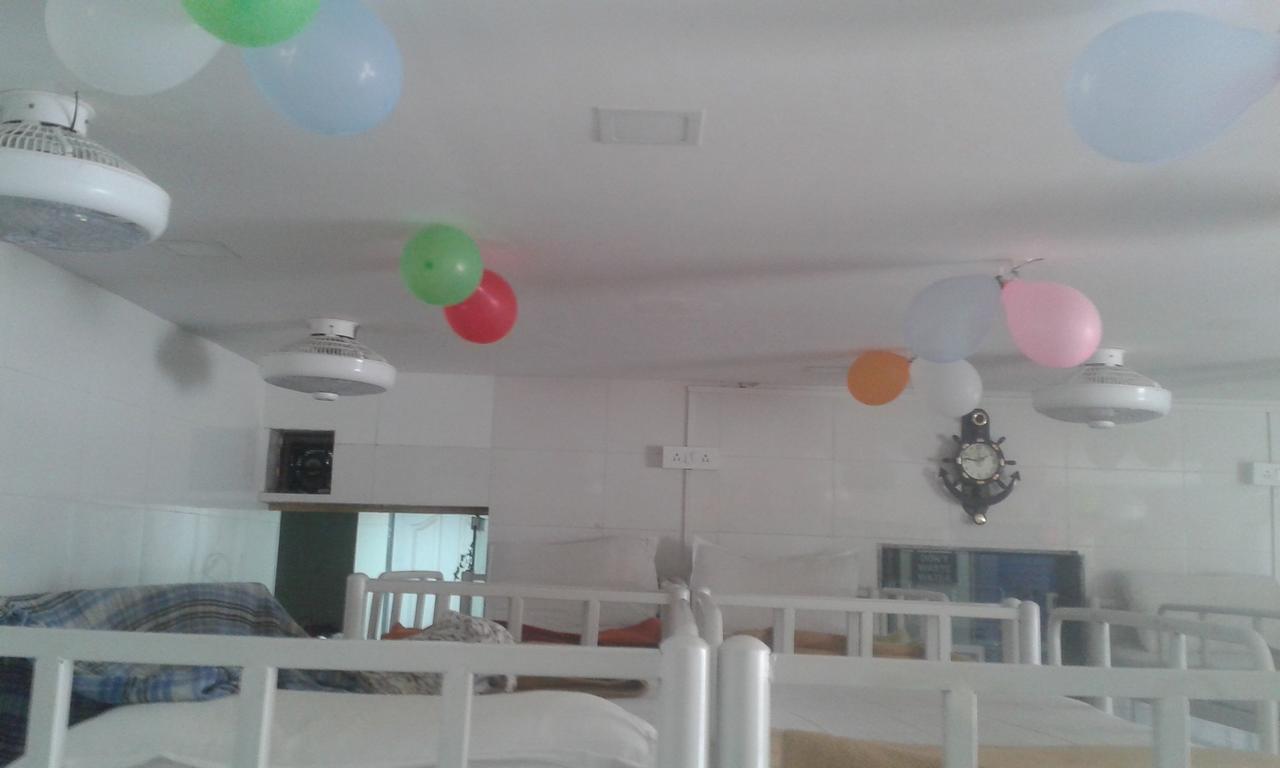מומביי Star Dormitory מראה חיצוני תמונה