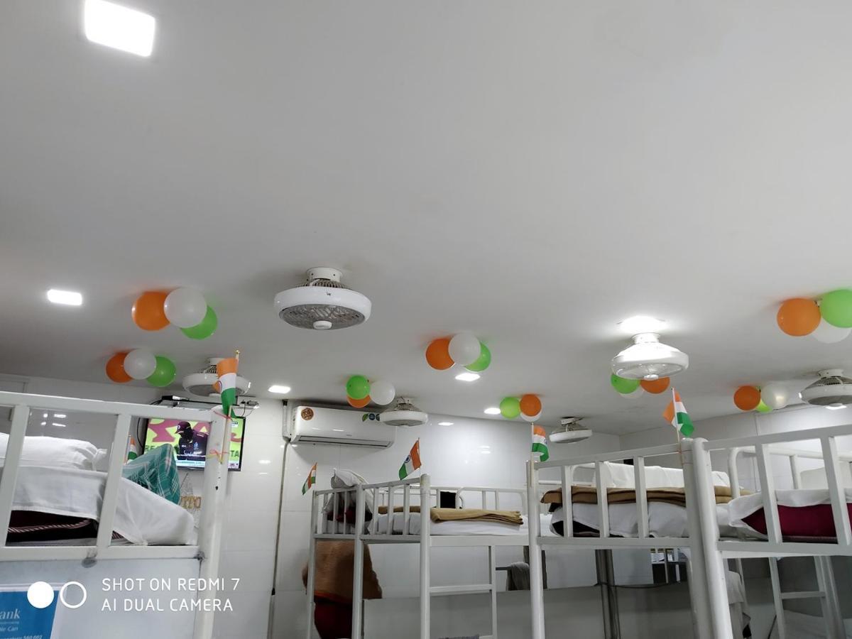מומביי Star Dormitory מראה חיצוני תמונה