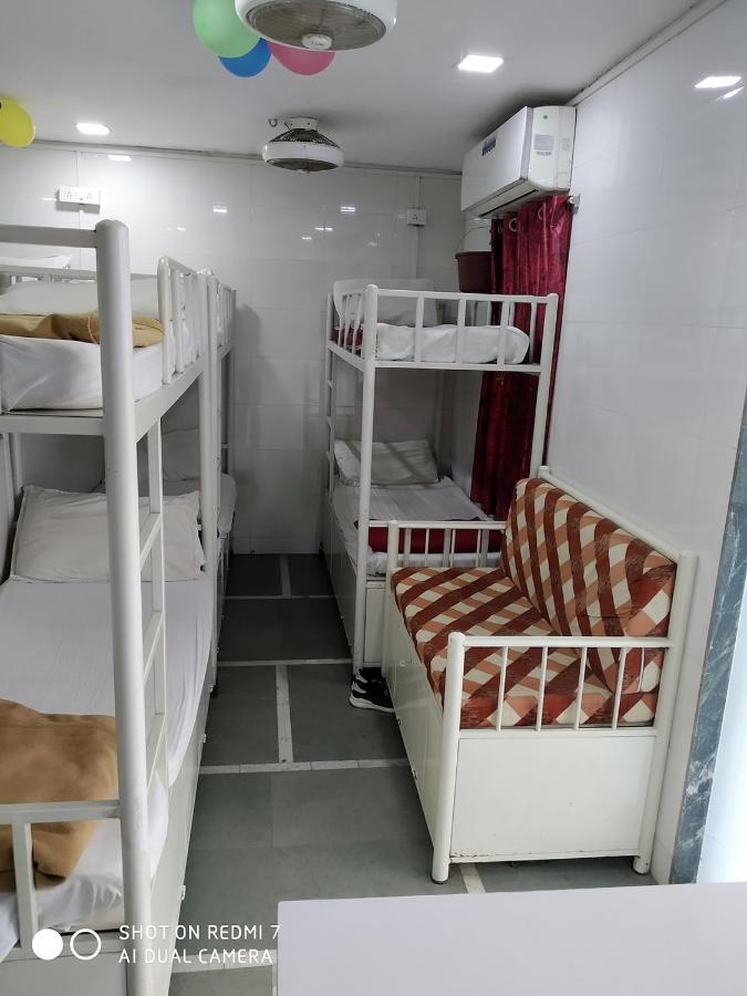 מומביי Star Dormitory מראה חיצוני תמונה