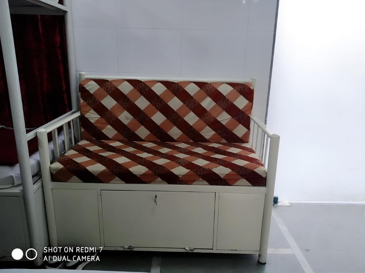 מומביי Star Dormitory מראה חיצוני תמונה